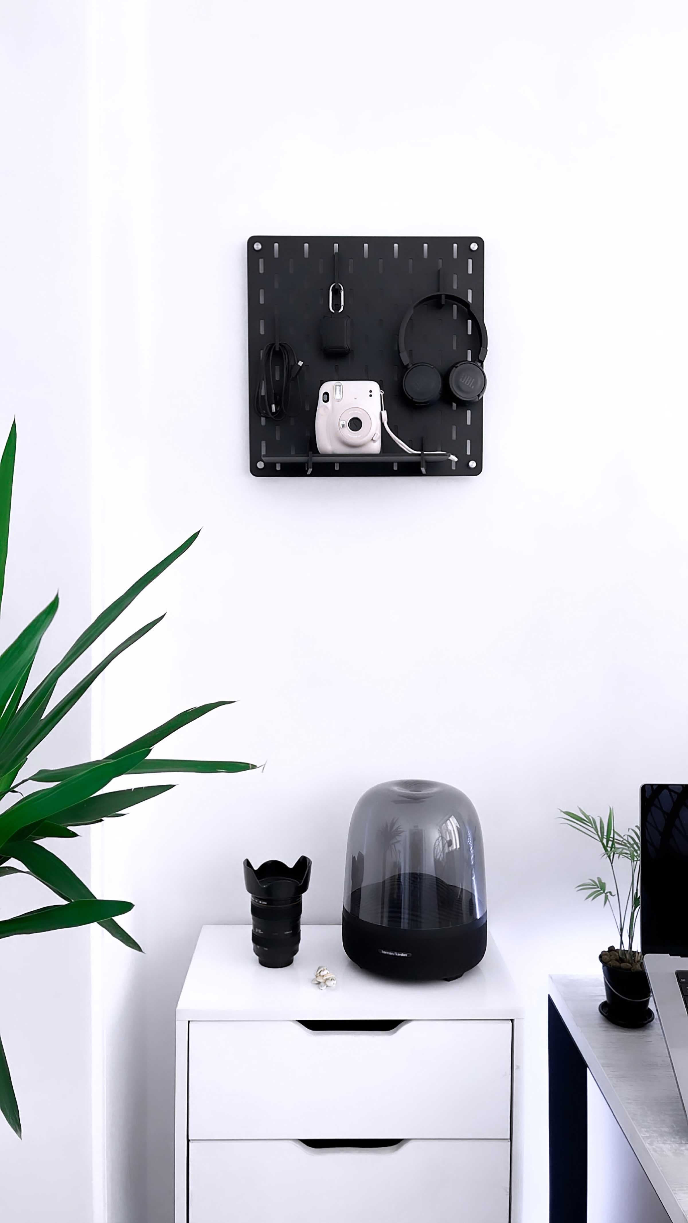 Afshin T2Y Desk Setup Image 2