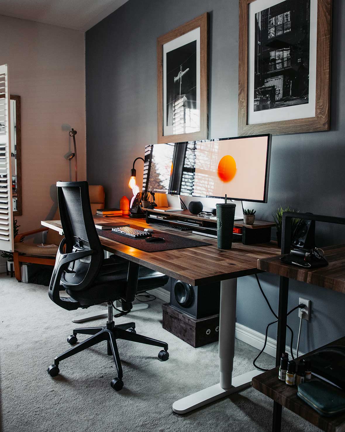 Kevin Walton Desk Setup Image 4