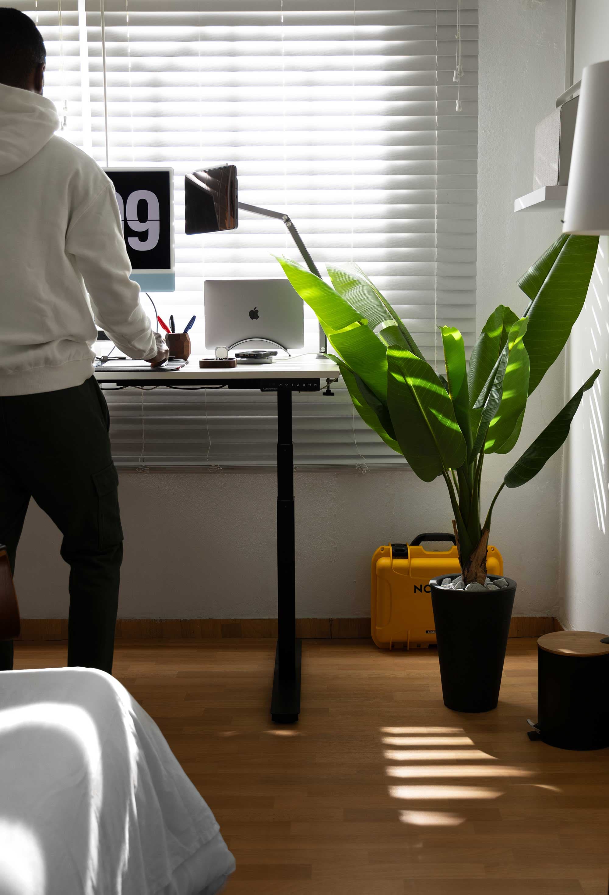 Olivier Konan Desk Setup Image 5