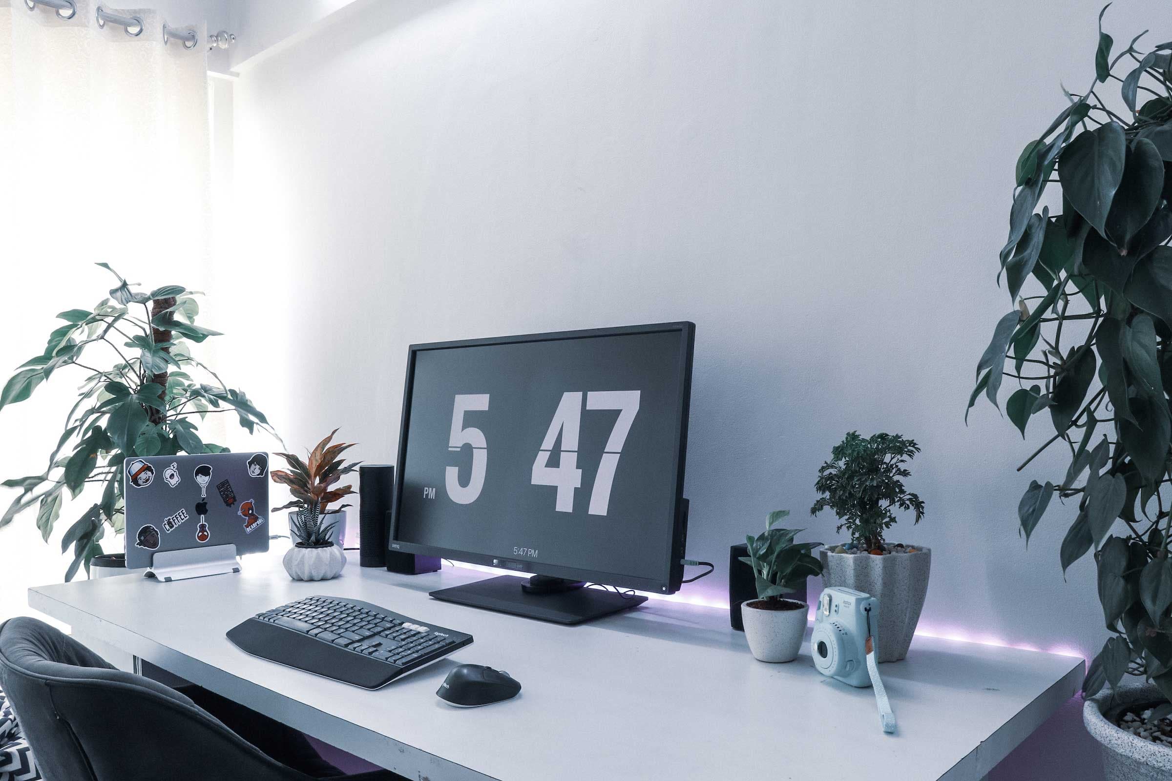 Sanni Sahil Desk Setup Image 1
