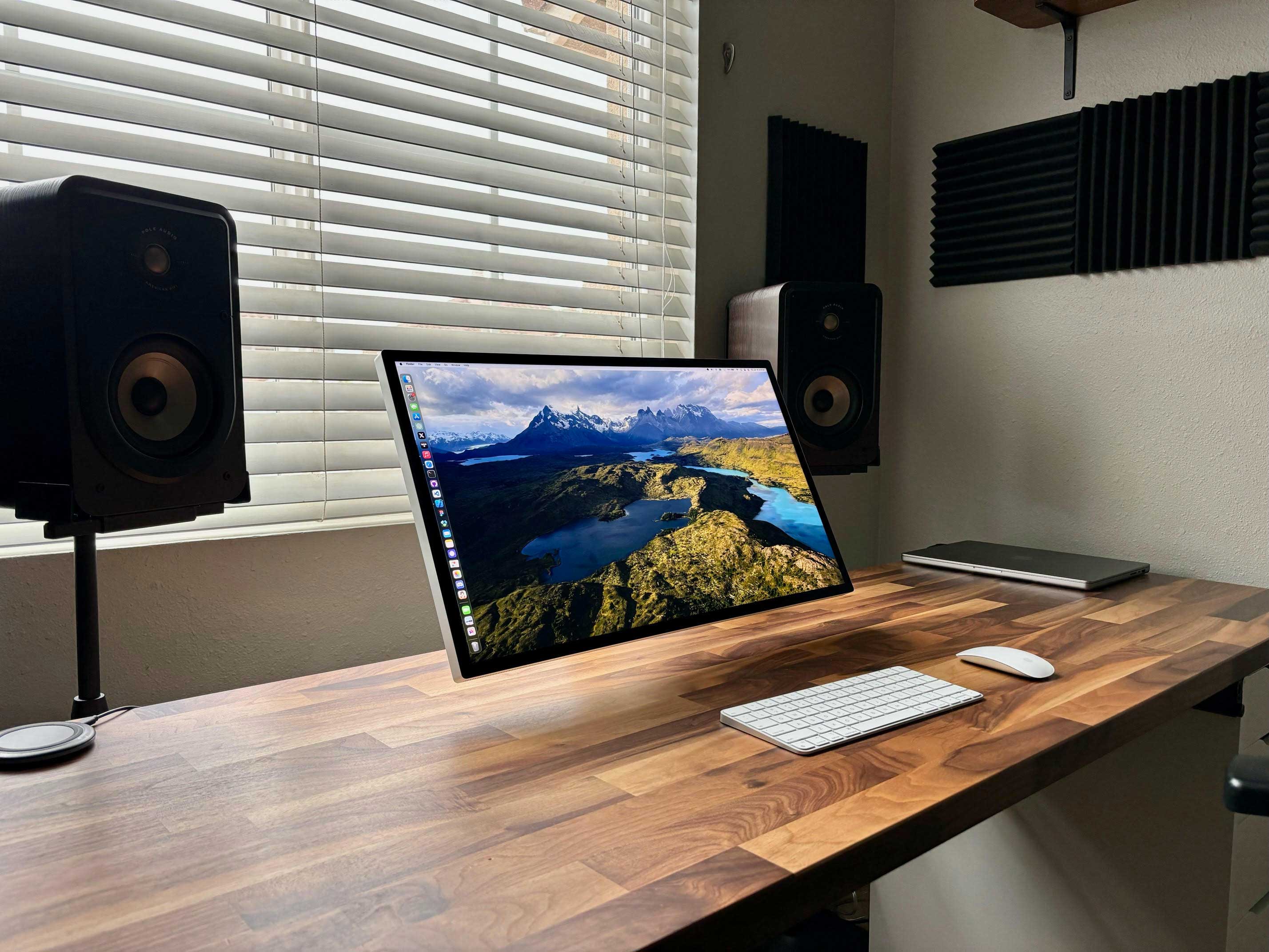 Trevor Welsh Desk Setup Image 1