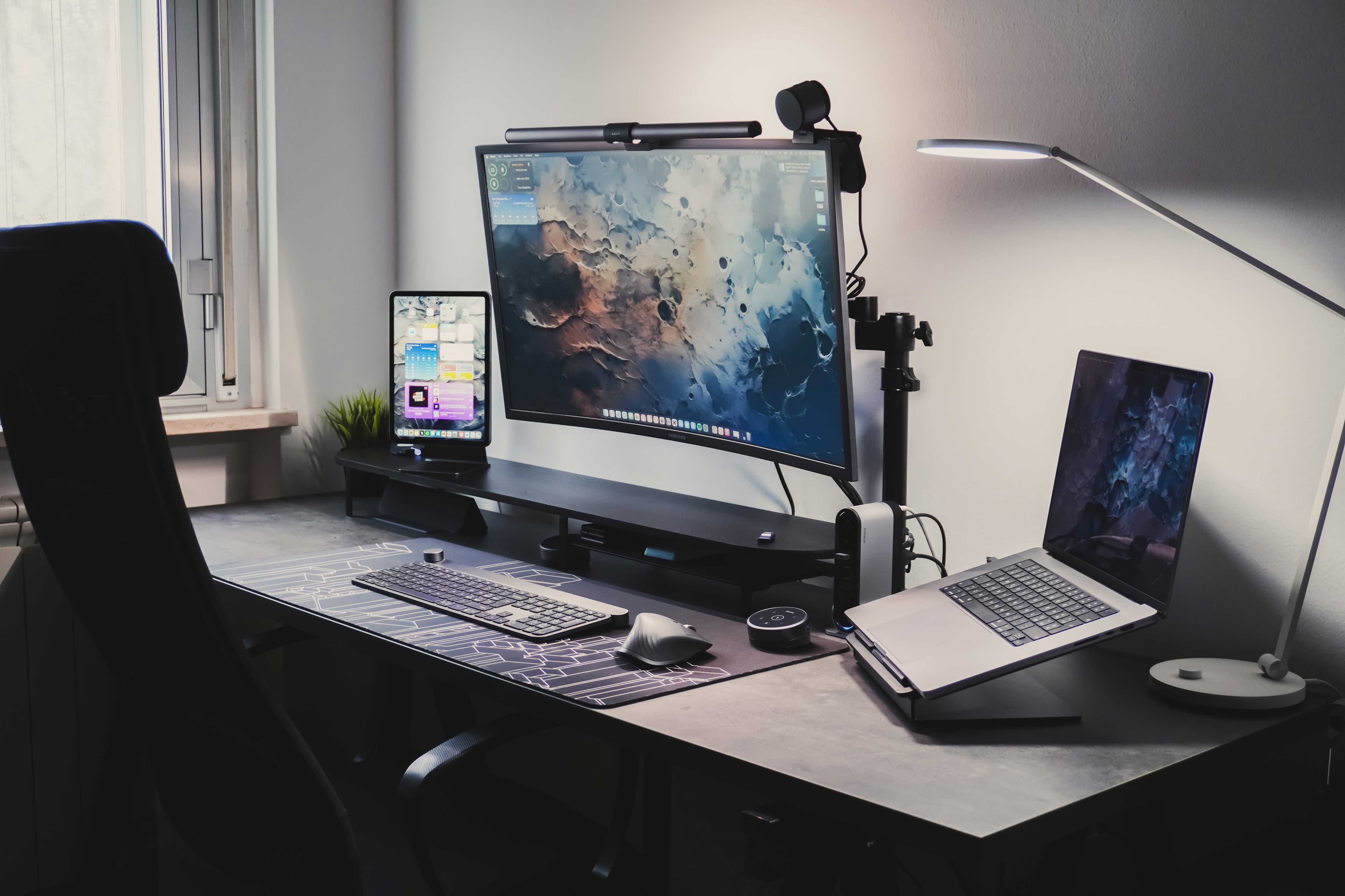 Ferdinando Marrone Desk Setup Image 1